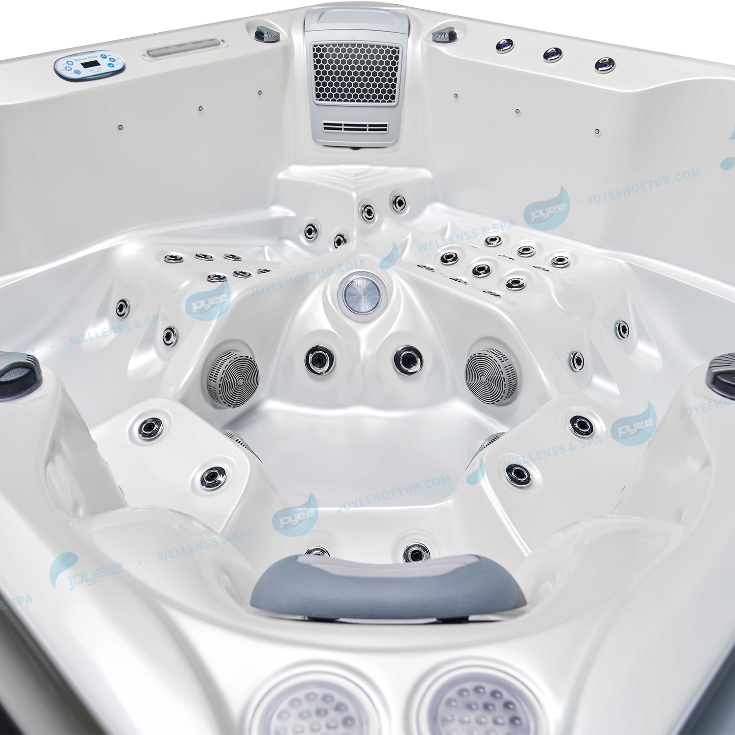 outdoor spa hot tub
